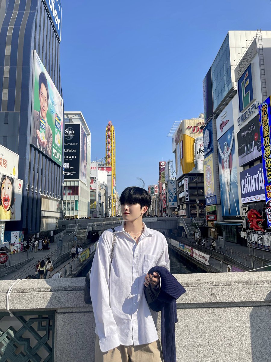 230606 MOON HYUNBIN 
hyunbin post on <a href="/fantasyboys_/">소년 판타지</a> 

#MOONHYUNBIN #CIIPHER #FANTASYBOYS #싸이퍼 #현빈