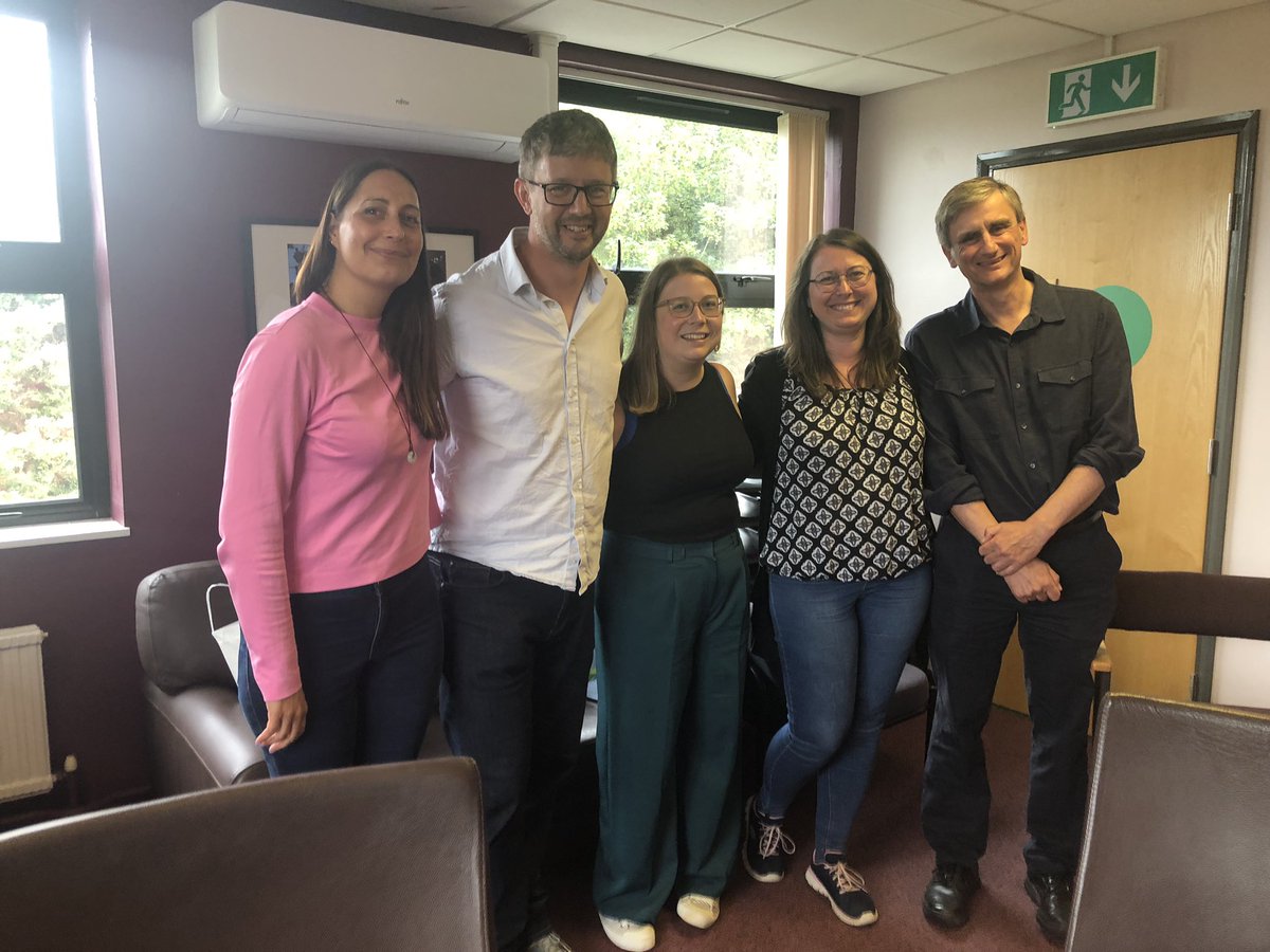 Matthew Jones (@drmattjones) on Twitter photo Many congratulations to <a href="/laura_hunt7/">Laura Hunt</a> on a very successful thesis defence today. Thanks to supervisors <a href="/KeelyMills/">Keely Mills</a> <a href="/MelJLeng/">Prof Melanie Leng</a>, examiners <a href="/Phil_B_Diatom/">Phil Barker</a> Ginnie Panizzo, and support from <a href="/UoNGeography/">Nottingham Geography</a> <a href="/DocBGS/">DocBGS PhD Post Graduate Research</a> <a href="/ENVISIONDTP/">ENVISION</a> Dave Ryves @tessa_desi and our colleagues in Uganda. Many congratulations to <a href="/laura_hunt7/">Laura Hunt</a> on a very successful thesis defence today. Thanks to supervisors <a href="/KeelyMills/">Keely Mills</a> <a href="/MelJLeng/">Prof Melanie Leng</a>, examiners <a href="/Phil_B_Diatom/">Phil Barker</a> Ginnie Panizzo, and support from <a href="/UoNGeography/">Nottingham Geography</a> <a href="/DocBGS/">DocBGS PhD Post Graduate Research</a> <a href="/ENVISIONDTP/">ENVISION</a> Dave Ryves @tessa_desi and our colleagues in Uganda.