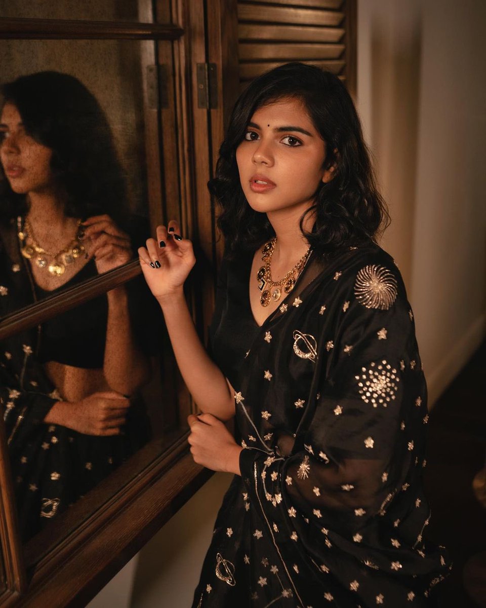 jsolu_tions's tweet image. #KalyaniPriyadarshan’s stunning ethnic look is a sight to behold, radiating elegance and beauty effortlessly.
@kalyanipriyan #jsolutions
