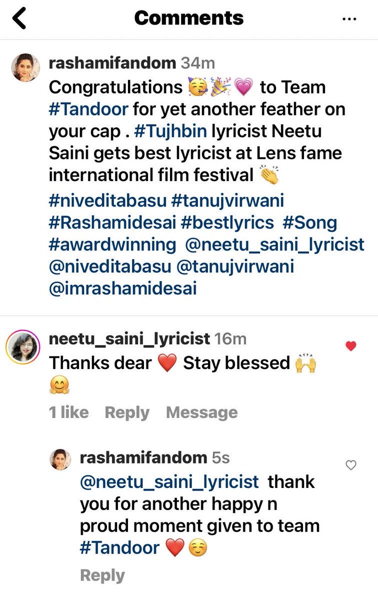 AartiM18's tweet photo. Neetu ma’am is happy with all the praise n appreciation coming her way ☺️💗
Better Late than Never 🥰
So well deserved 👏
#Tujhbin
#Tandoor
#RashamiDesai
#Tanujvirwani
#Tarash https://t.co/krx9HxpTZ9