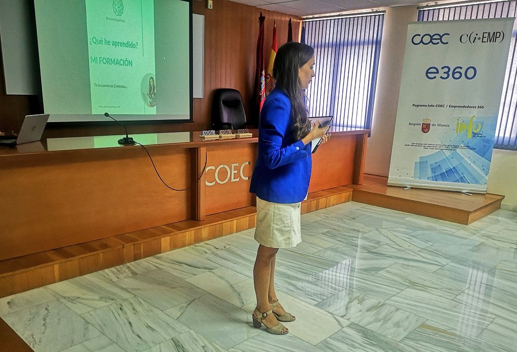COEC_es's tweet photo. ✅ Escuchamos a #AranchaGaliana sobre su proyecto de coach educativa. Aprender disfrutando, aprender jugando. 🧠👄
#ComarcaCampoCartagena #b2digital #e360BAN #coec #MarketingDigital #sinergias #coaching #educación #openmind https://t.co/qX7fpDPDGN