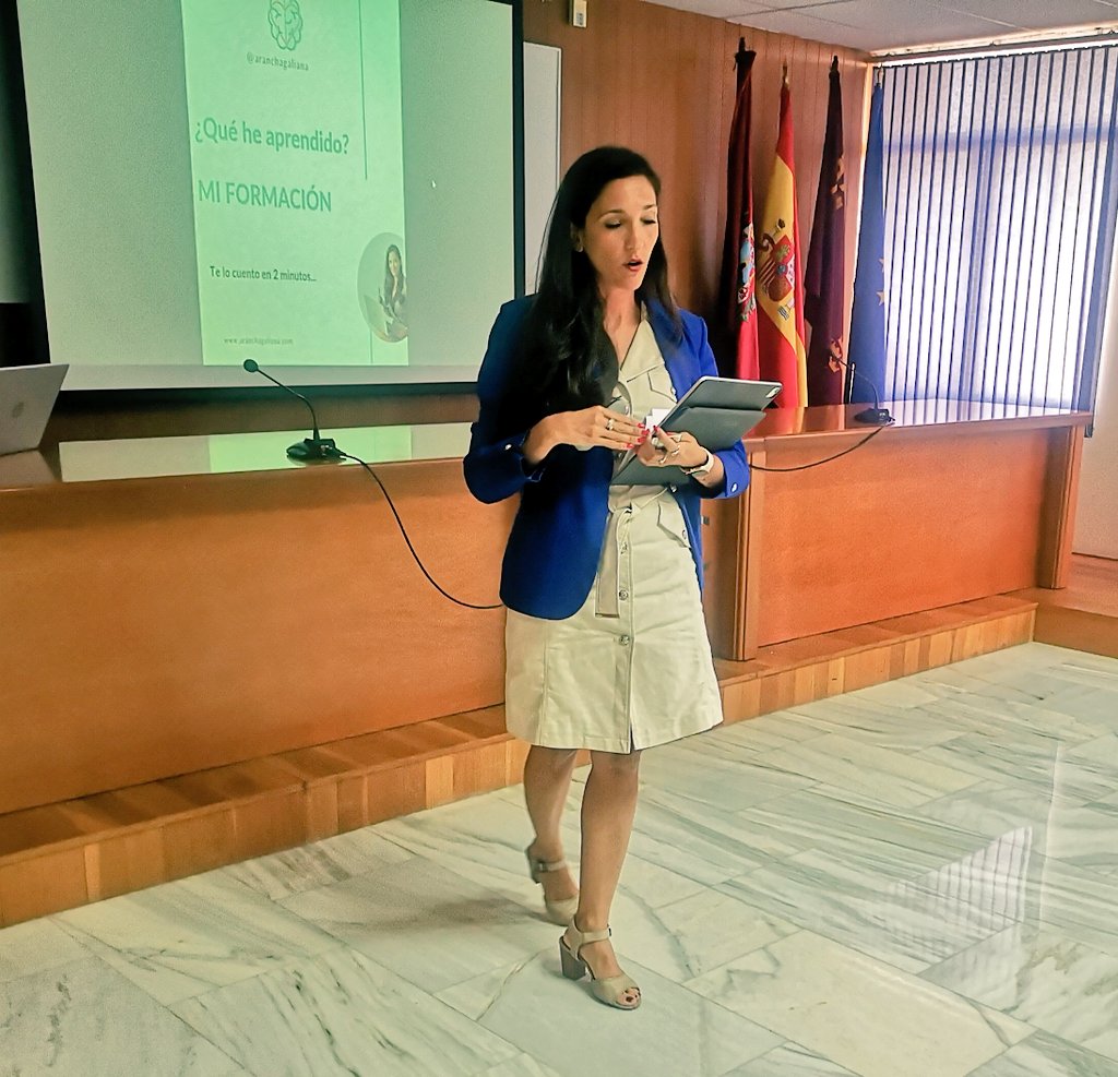 COEC_es's tweet photo. ✅ Escuchamos a #AranchaGaliana sobre su proyecto de coach educativa. Aprender disfrutando, aprender jugando. 🧠👄
#ComarcaCampoCartagena #b2digital #e360BAN #coec #MarketingDigital #sinergias #coaching #educación #openmind https://t.co/qX7fpDPDGN