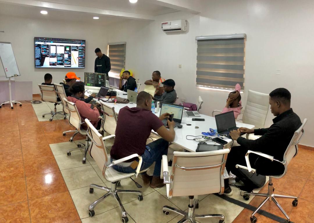 withconvexity_'s tweet photo. An enterprise product review with @justcharlz_ CTO of Convexity
From ideation to maintenance, we follow a meticulous process for efficient &amp; scalable solutions. 
Discover our top-tier engineering #consultancy, &amp; #Blockchain Solution Architecting. 
Let's build and scale together! https://t.co/iKEzh3gPx1