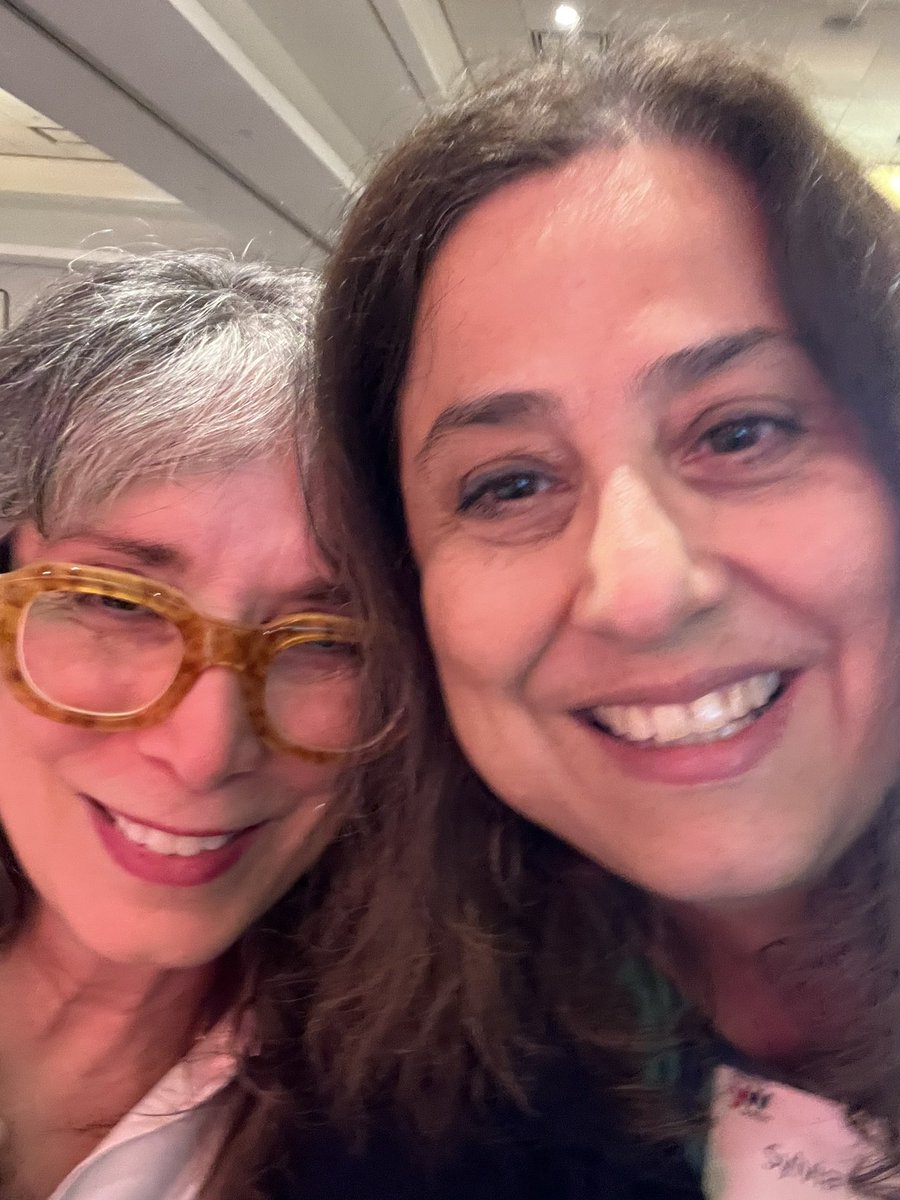sylviaerosas's tweet photo. Congratulations to Nora Moreno Carnegie (and other achievers) for her induction into the Academy of Women Achievers!! #AWA2023 #sheisonfire https://t.co/4SHiM4er2y