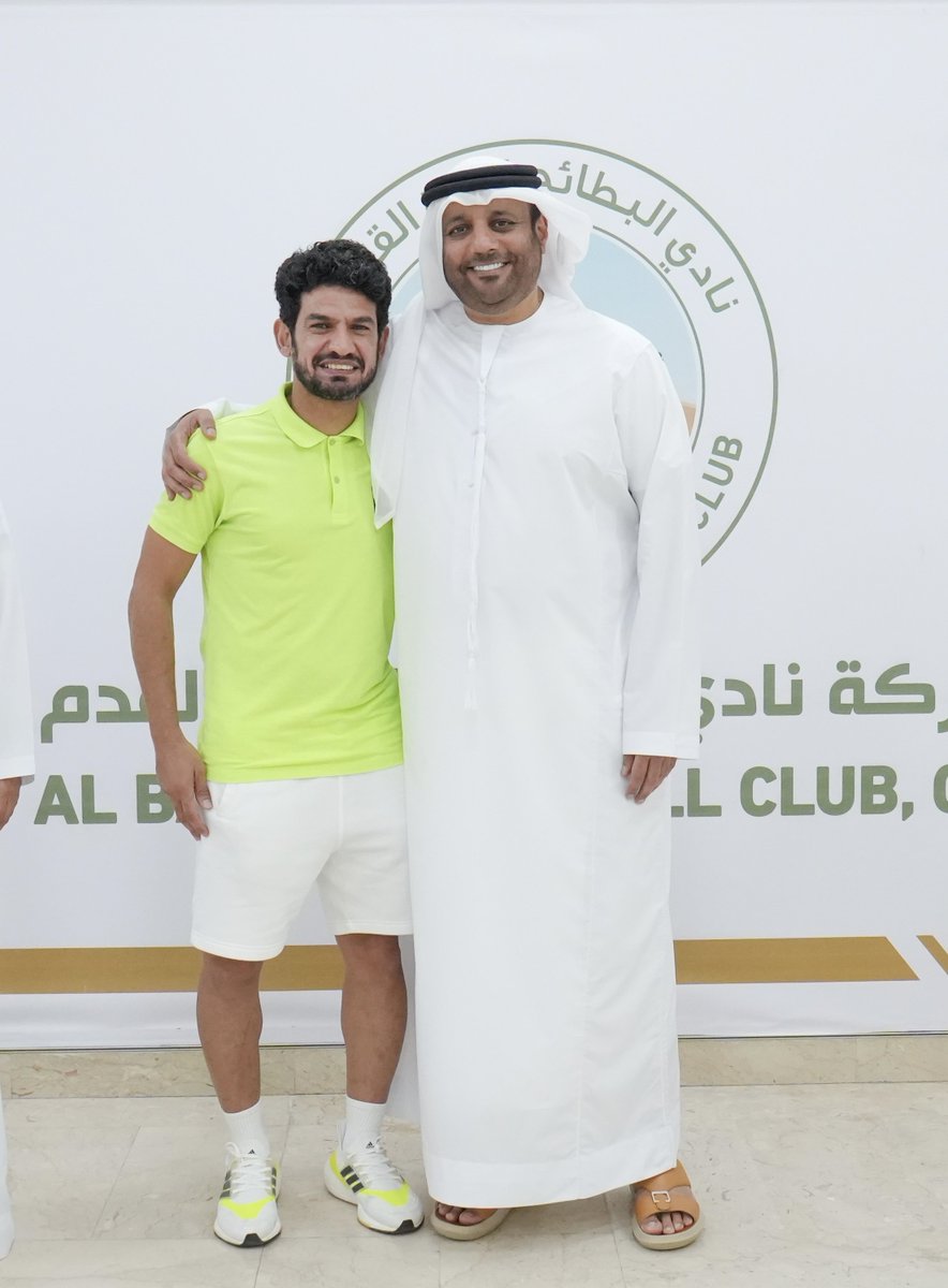 AlBataehFC's tweet photo. 🤝🏻| مبادرة سعادة عيسى هلال الحزامي رئيس مجلس الشارقة الرياضي تسهم في انهاء سوء الفهم بين شركة البطائح لكرة القدم و السيد حسين ياسر المحمدي.

🟢 #البطائح #ALBATAEH https://t.co/HpkrhZIBbf