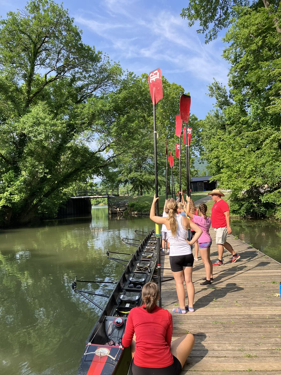 RaiderRecap's tweet photo. Fun week at Crew Camp! @BaylorCamps #SummerRocks #Day2 https://t.co/zTnpdRx8dm