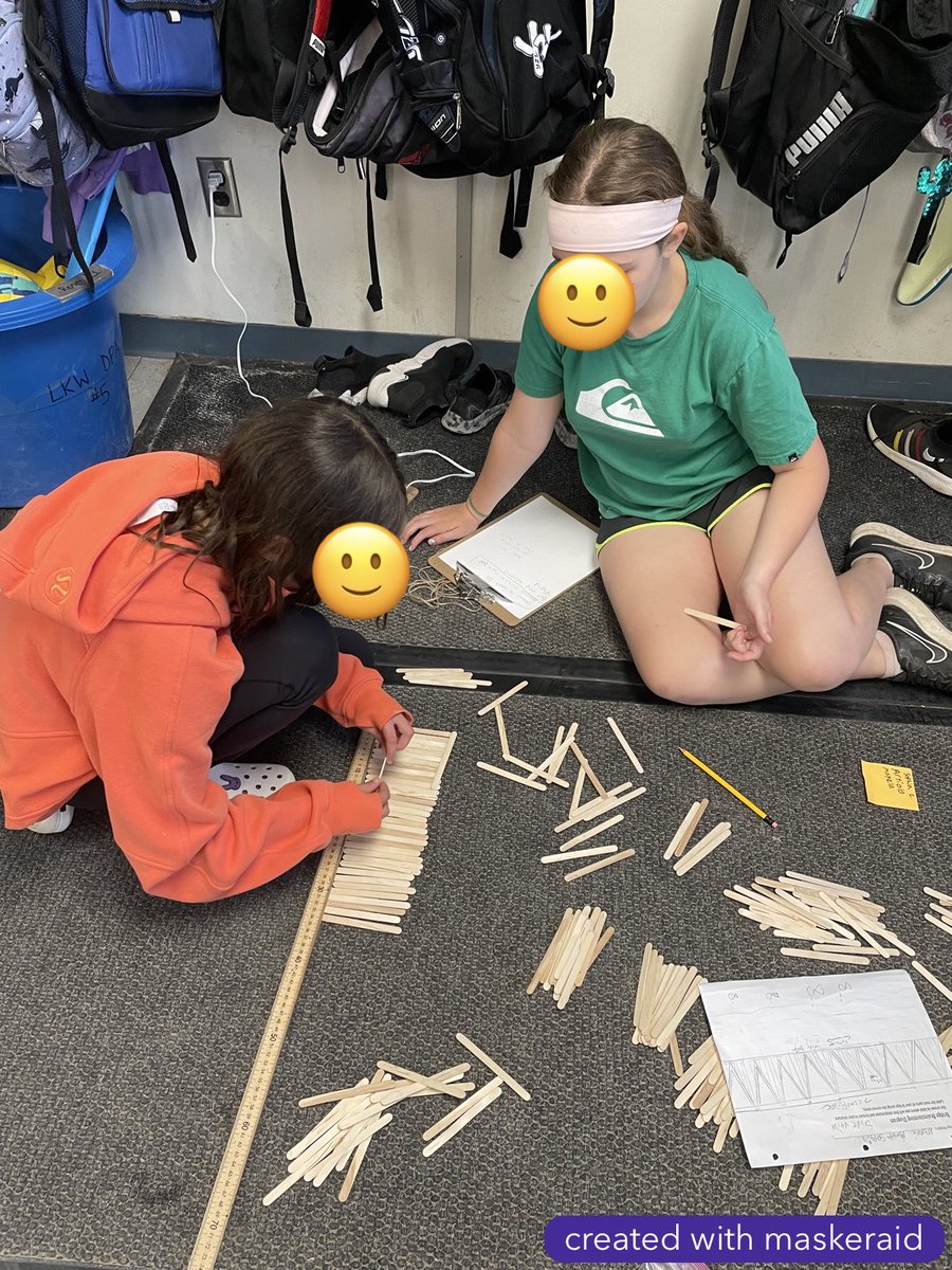MJS_teach's tweet image. Applying our problem-solving skills and our knowledge of structures and forces as we begin our bridge building journey! #portable9willshine #stemchallenge ⁦@lkwwrdsb⁩ ⁦@wrdsb⁩