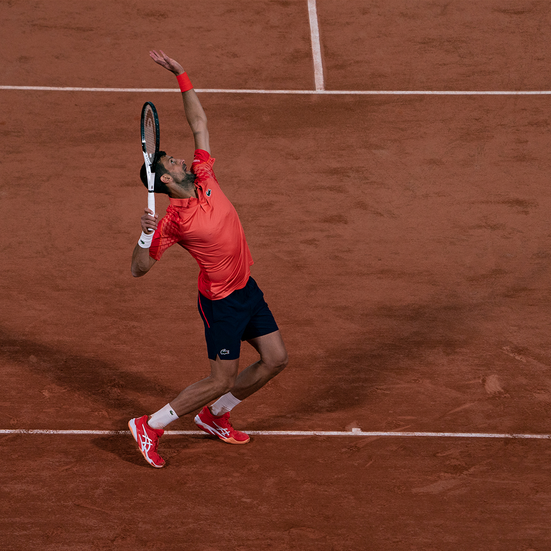 Another thrilling performance as @djokernole books his spot in the last four on clay – let’s go Novak! 🎾🇫🇷 #ASICSTennis