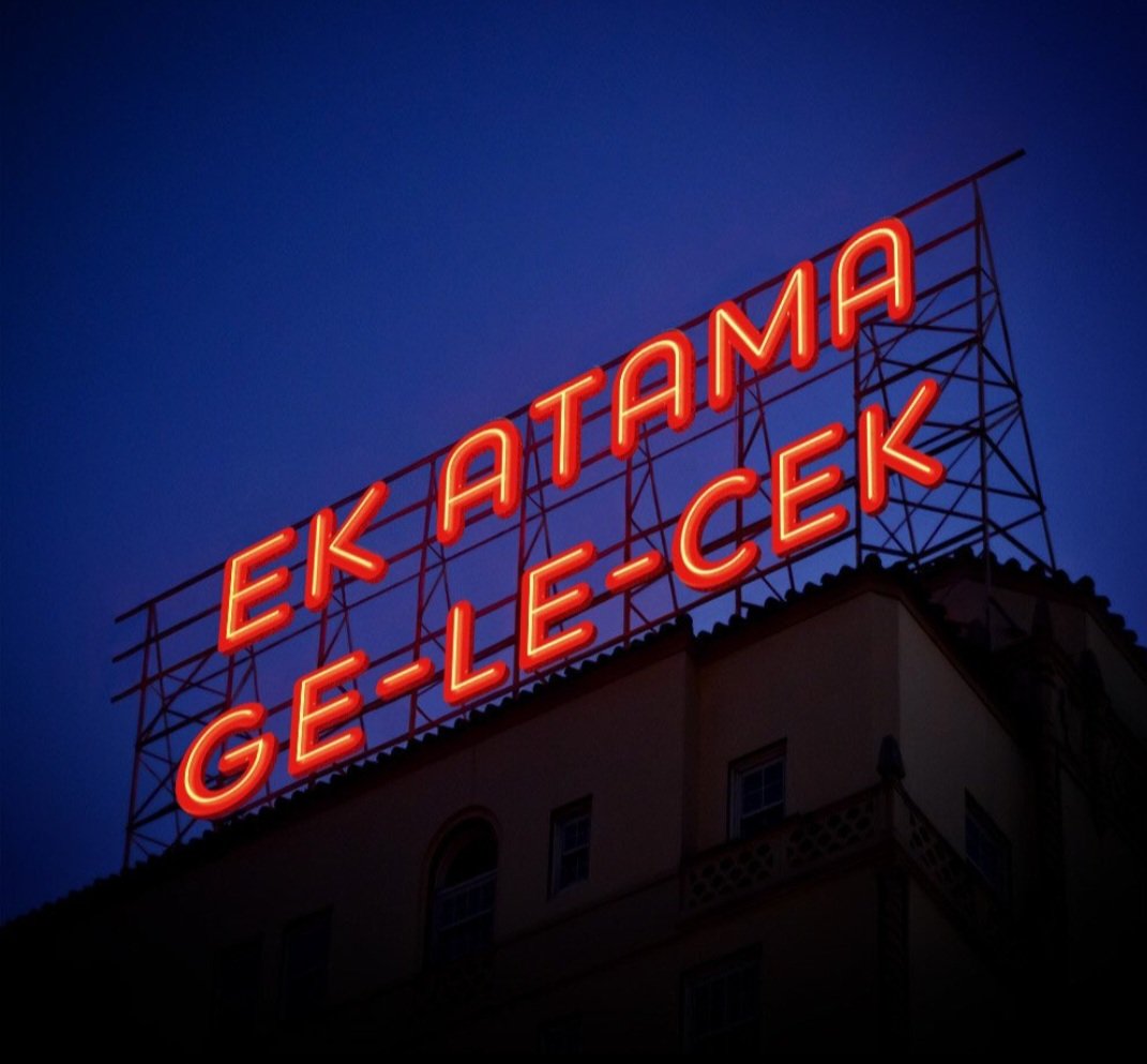 Neclak928144's tweet photo. Sayın bakanım @Yusuf__Tekin

bizler Sayın Mahmut Özer’in “2022 KPSS ile ilave atamalar olacaktır.” sözüne tutunduk, güvendik.
Bakan Sözü Devlet sözüdür.
İnanıyoruz ki kısa zamanda 55 bin atamamız gelecek ve takvimimiz yayınlanacak.93
#KabinedenDevletSözüEk55Bin https://t.co/DVDA802uwE