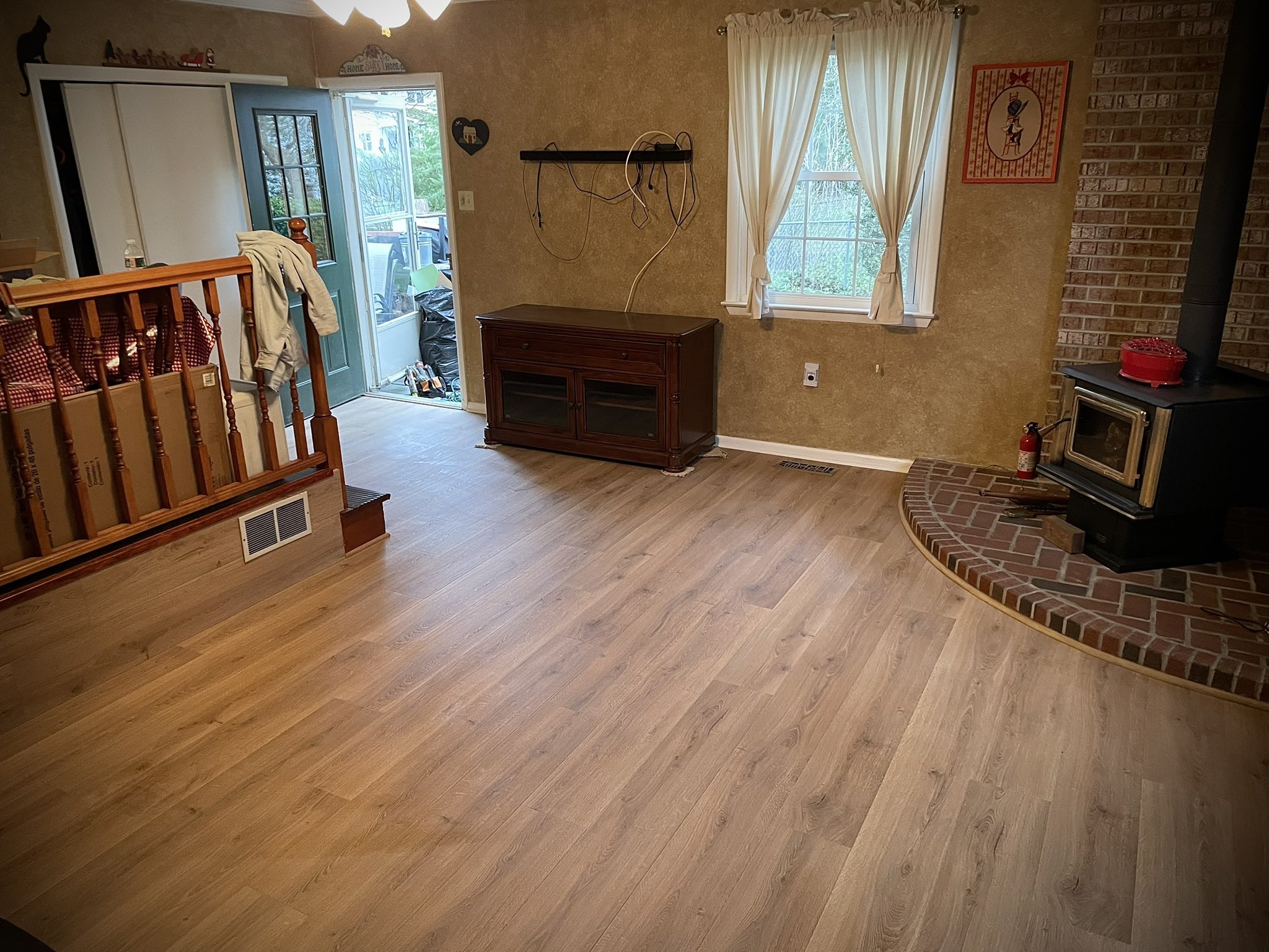Easton Flooring (eastonflooring) / Twitter