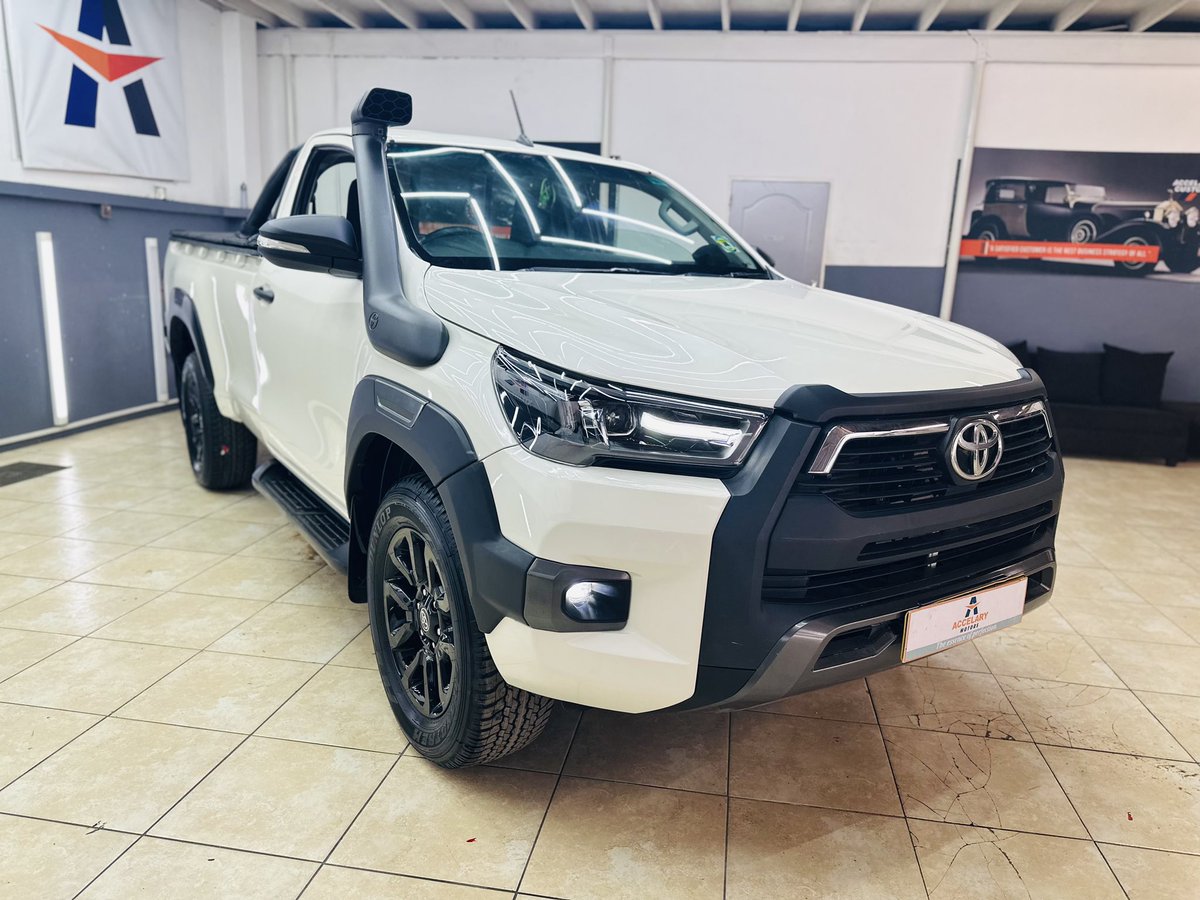 Before and after 
Face lift to 2022 hilux
New wheels , snokel ,feynlab ceramic coating , full detailing