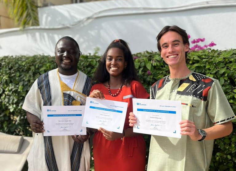 undpgabon's tweet image. ⚡️60 jeunes volontaires se réunissent à Saly, Sénégal🔥. Ils ont discuté, entre autres, de comment marier le #leadership et le #volontariat🤝. Discussion passionnée et profonde afin de les équiper de compétences pour un #FutureSmart🇺🇳🇬🇦