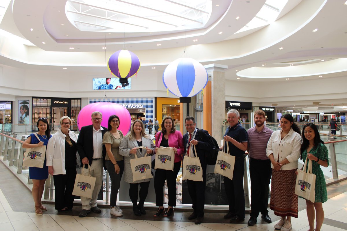 mckelvieAJAX's tweet photo. Woot! The balloons are back!
We held the Executive Committee in Scarborough today and recognized the 50th Anniversary of two iconic buildings - the Scarborough Civic Centre and Scarborough Town Centre.
#scarbTO #stc50 https://t.co/G2cqLUYgF1