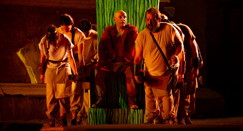 #CayoCésar es un drama teatral que te hará viajar al siglo I d. C. para conocer la vida y locuras de Calígula, el 3r emperador romano. Un personaje fascinante y temible, que gobernó sin escrúpulos ni límites. 

En el <a href="/treinavictoria/">Teatro Reina Victoria</a> del 7 al 11 de junio

culturon.es/cayo-cesar-tea…