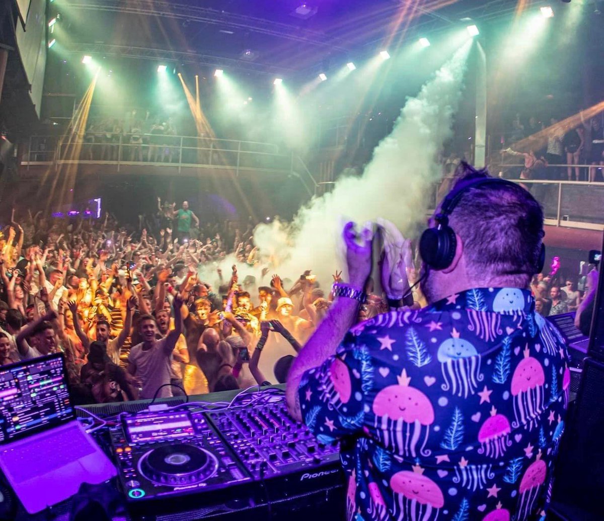 🦎 15th June / <a href="/sebfontaine/">seb fontaine (Reflekt)</a> / One More Time Ibiza - Catch Kevin &amp; Perry Amnesia and Cream Ibiza resident Seb spinning for us for the first time this summer at <a href="/eden_ibiza/">Eden Ibiza</a> next Thursday on the 15th of June! XXL VIBES ONLY! 👊
🎟 onemoretimeibiza.com