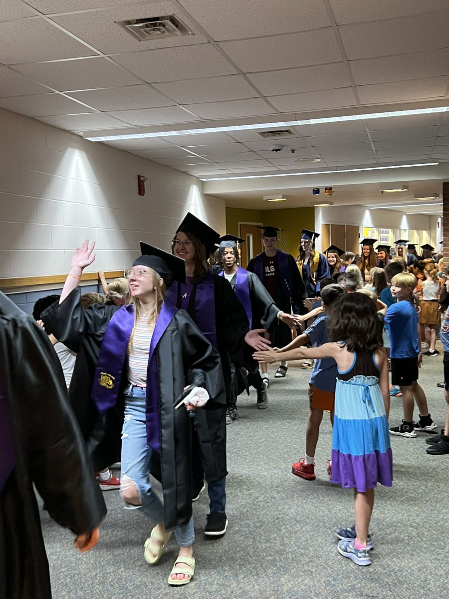 JESElementary tweet media