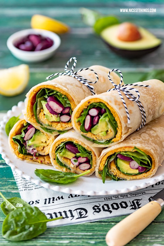 Nicest_Things's tweet photo. In Uganda kauft man sich morgens vor der Arbeit gerne mal eine Rolex. In diesem Fall ist es meist keine Luxusuhr, sondern ein Wrap mit Omelette - Rolled Eggs. Das vegane Rezept und alle Infos zum Streetfood-Trend gibts hier:
https://t.co/BBns8on5zT #rolex #rolledeggs #foodtrend https://t.co/xj0muTatun