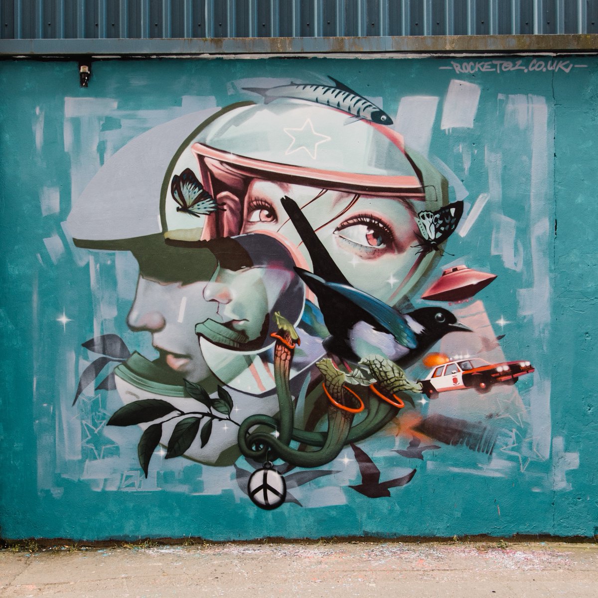 Seedhead Arts (@seedheadarts) on Twitter photo Thanks so much to Rocket01 for leaving Belfast his gorgeous 'Star People' at #HTN23.
You can see this beaut on Kent Street behind the <a href="/Sunflower_Pub/">Sunflower pub</a> Thanks so much to Rocket01 for leaving Belfast his gorgeous 'Star People' at #HTN23.
You can see this beaut on Kent Street behind the <a href="/Sunflower_Pub/">Sunflower pub</a>