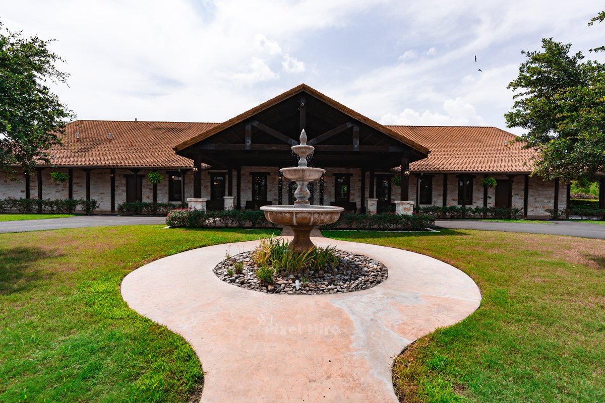 pixelhiro's tweet image. A few shots from this weekend. 
#justmarried #married #wedding