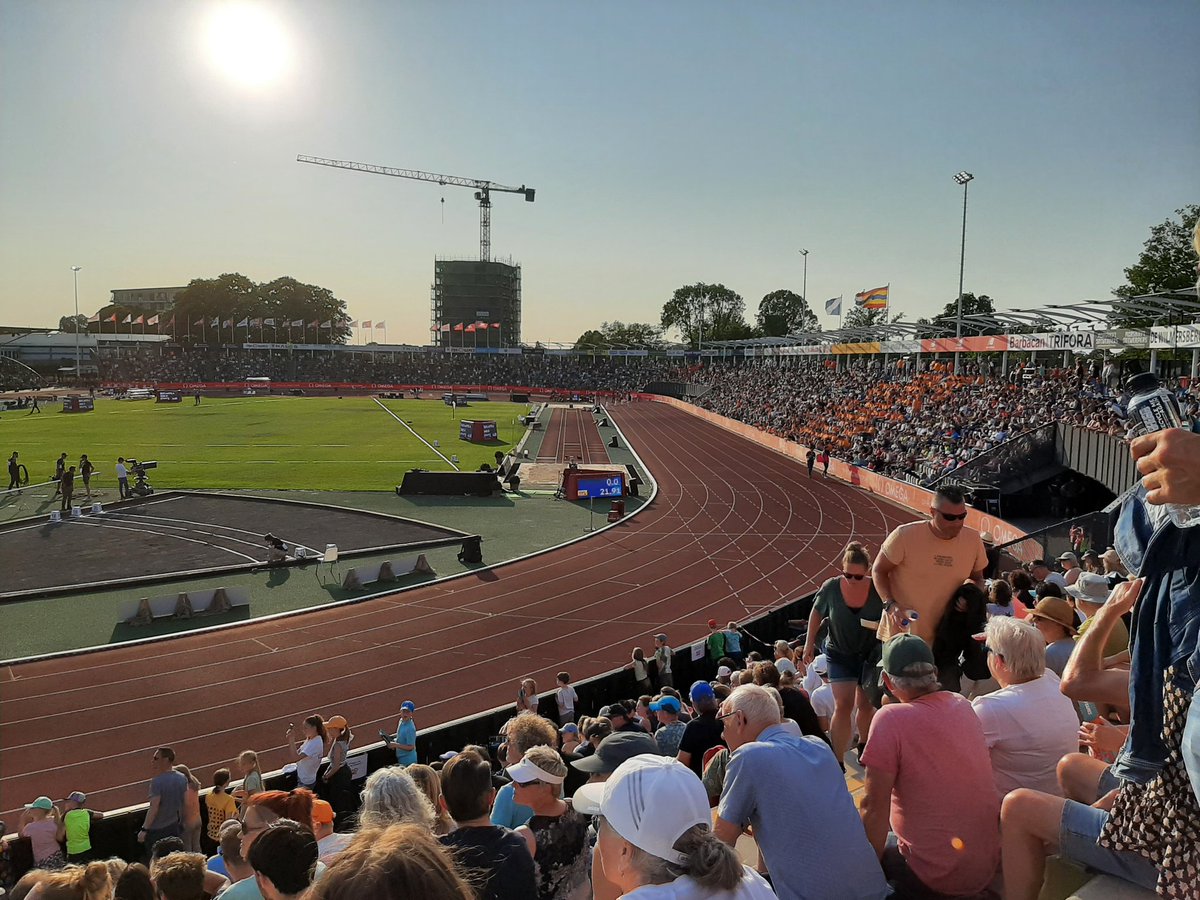 JudithVerlaek's tweet photo. Last sunday I attended the 42nd edition of the FBK Games in Hengelo!

Had the pleasure to attend this amazing event as a biomechanist to collect video images to analyze the performance of these elite athletes!

Such a great experience😄 https://t.co/IpMl0ZIhcc