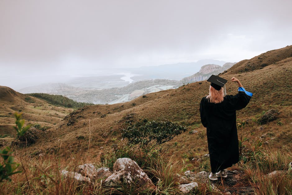 NxtStpsPlanning's tweet photo. Is your Graduate travelling abroad?

Travel insurance is an essential investment for Canadian students traveling abroad.
Contact us today. https://t.co/37MpEIpO3w