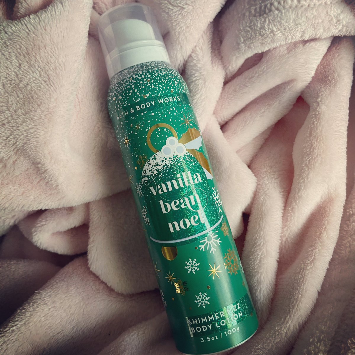 solacesoulasmr's tweet image. Discontinued the classic fizz lotion but grabbed some of the last ones for my stream bestie NBDiety so I can make some mega tingly youtube videos for them 💕❤️ ❤️ #streamfriends #tinglez #tingles #bestie #asmr #asmrcommunity #youtube