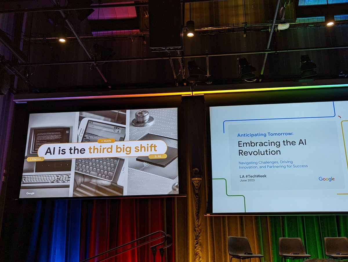 Ciszek's tweet image. Building a Startup Using Generative AI
"the third big shift" @Techweek_ w/
@andrewchen
@joshuagwyther
@darian314
📖 confounder.ai by @clarencewooten 
#TechWeekLA