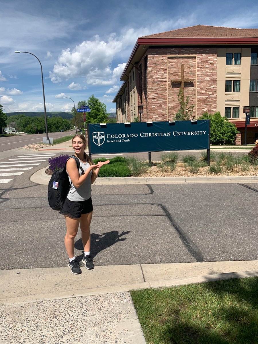 AdrianBraeli's tweet photo. I had an amazing experience @my_ccu last week! I met so many amazing people! Thank you @TheCoachDitt and @julia5084, I hope to see you again 😊
#ccu #ElitePlayers #wbb #2024guard #coloradocommunity https://t.co/t03ptcCDjB