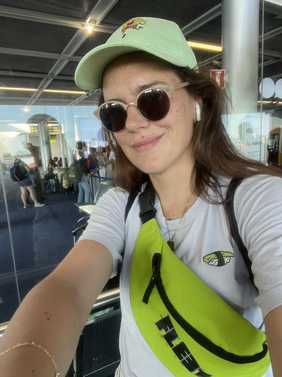 Me and my fabulous <a href="/Fleet_web3/">Fleet Collective</a> look flying to <a href="/NFCsummit/">NFC SUMMIT - LISBON - JUNE 4-6 2025</a> 🪅🪅🪅