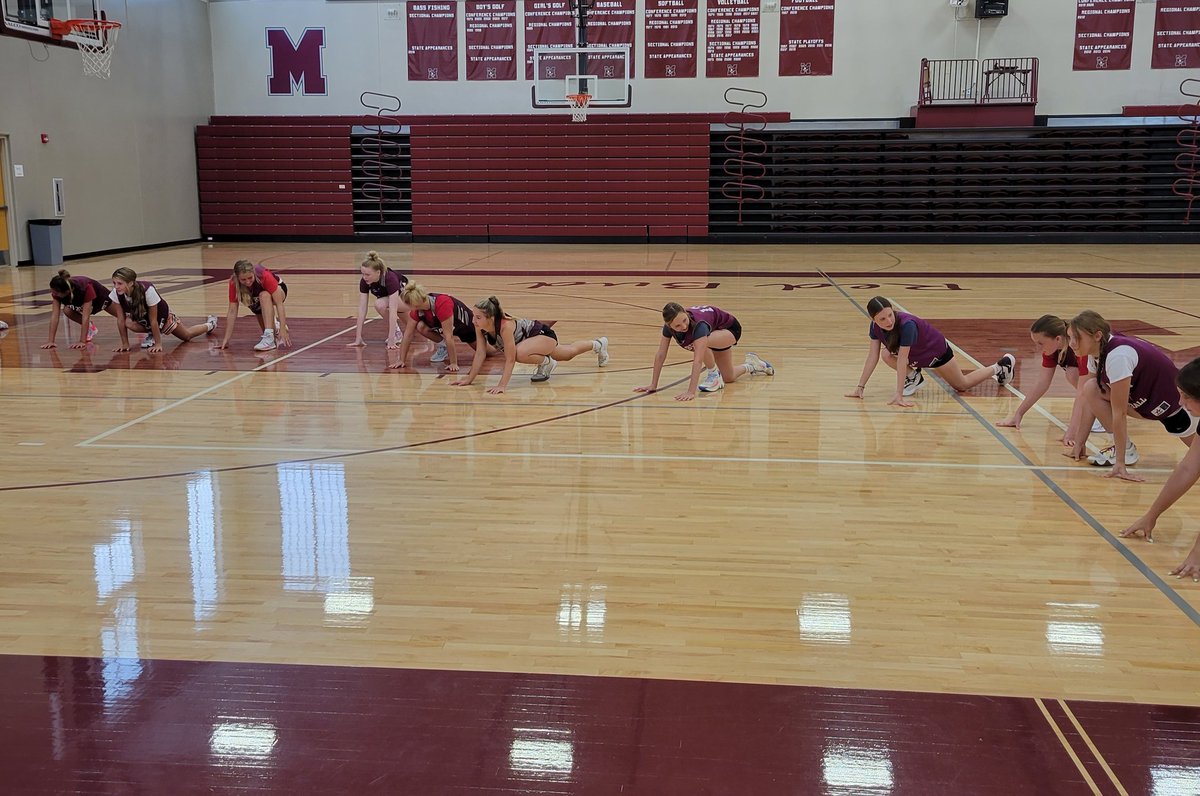 When your players ask for yoga after a long night of summer league, you give them yoga. #redbud132 #TRUST