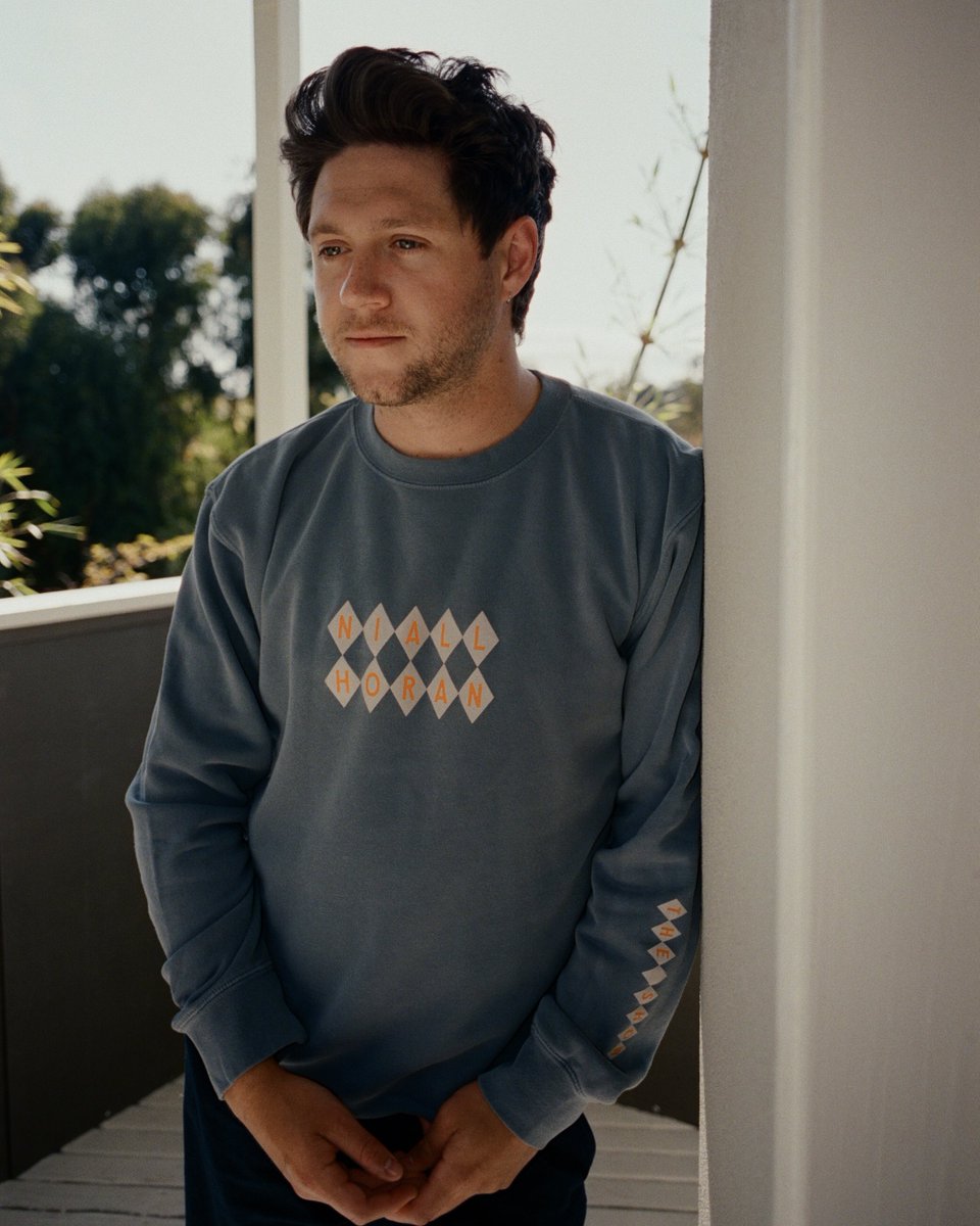 New lavender cardigan and diamond crewneck are up in the store now ! niall.lnk.to/TheShowStore