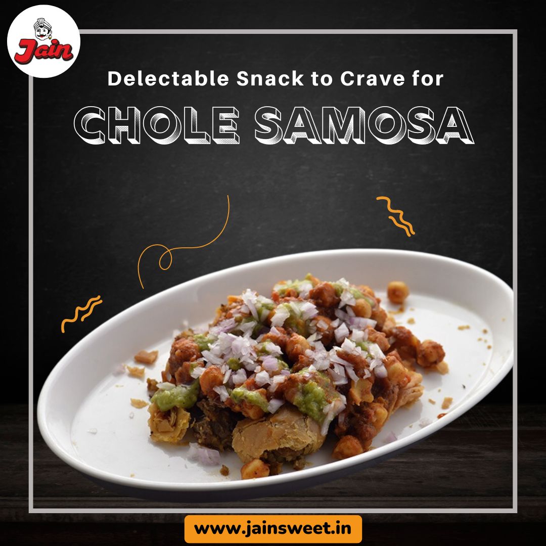 Enjoy the flavorful Chole Samosa.

#samosalover #kandivali #kandivaliwest #kandivalifood #cholesamosa #mumbaispecial #samosachat #macrotechplanet #mumbaispecial #cholesamose #jainsweets #mumbaispecialfood #samosas  #cholasamosa #mumbaifood  #mumbaifoodicious #samosa #streetfood