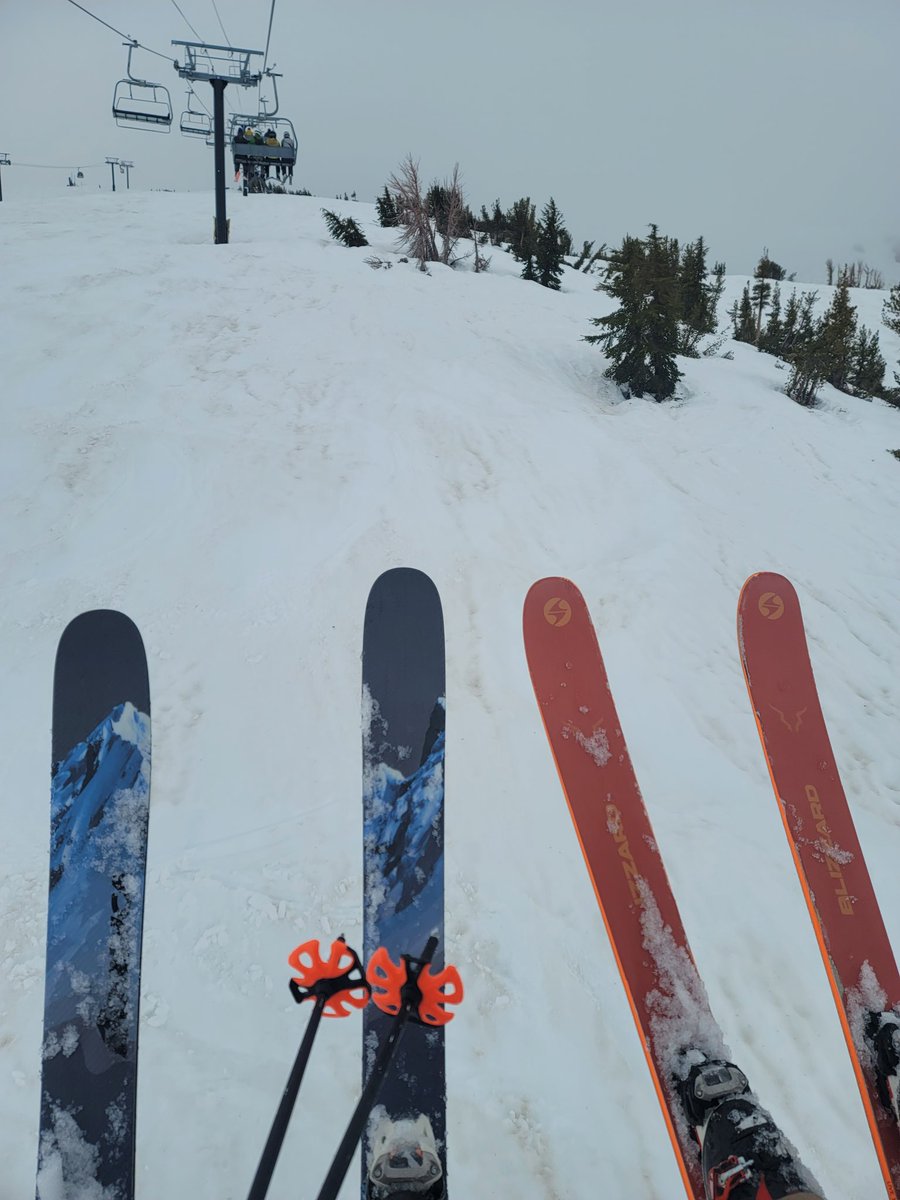 Last runs of the season! Drove 5 hours, did 3 runs, and now the mountain is on a lightning hold.