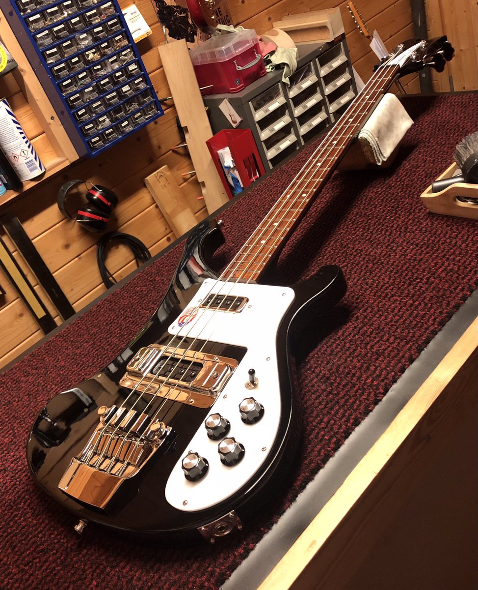 Had some nice basses in over the last few weeks.
Status, Sadowsky, another Status &amp; Rickenbacker all had fret work &amp; setups. #statusbass #sadowskybass #rickenbackerbass