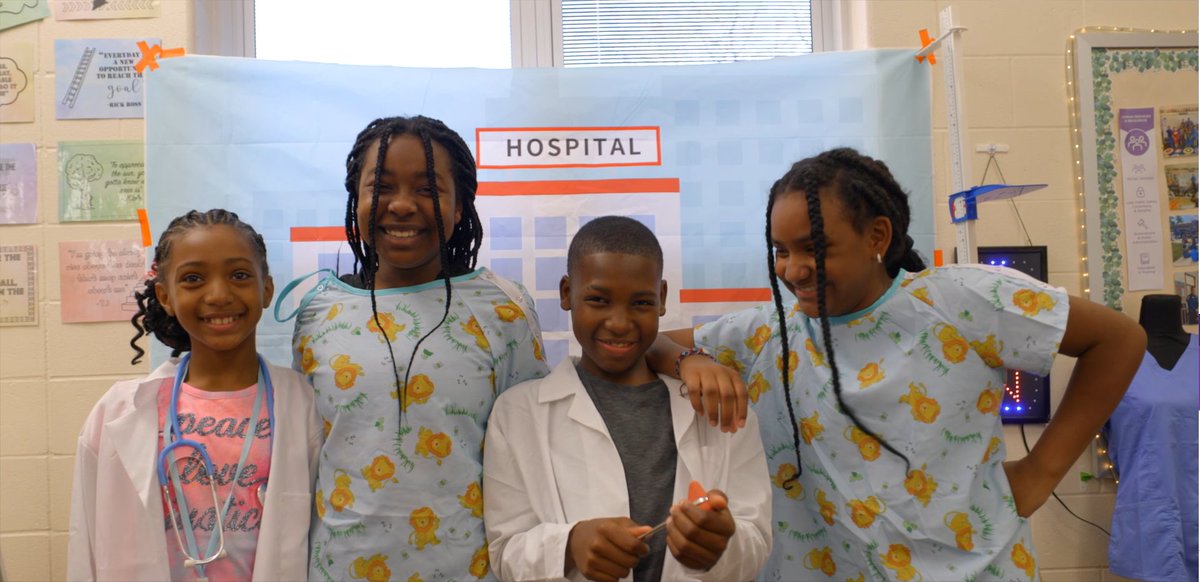 MiddletownOH's tweet photo. "I can see it, can you see it?" Check out these still shots from our new Passport to Tomorrow video. If you haven't watched it yet you can do so here โก https://t.co/2lDkjC5en5 #P2T #MiddieRising https://t.co/cOrNFwEe7H