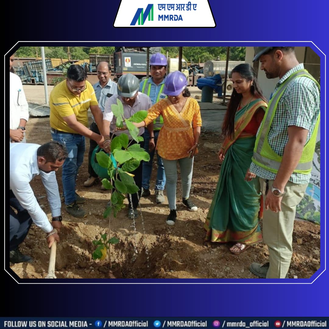 MMRDAOfficial's tweet photo. #MMRDA 
#WorldEnvironmentDay
#SaveTreesSaveNature

On the occasion of World Environment Day, the Metro Line 9 team conducted tree plantations in Aarey &amp; Chene Casting Area. The main attraction of the celebration was the paintings done by Metro workers on used shutter ply. https://t.co/M1jeJpp2xK