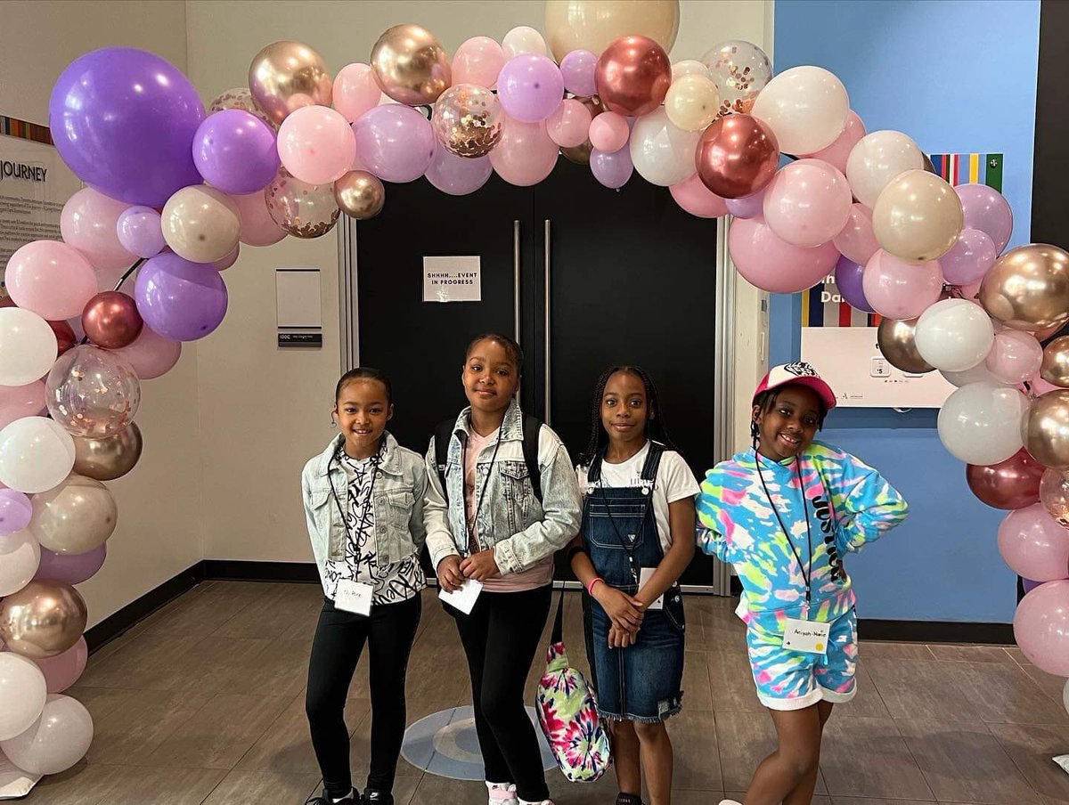 Toronto. You were magic 💞 Stay tuned for the professional photo and video content coming your way! This was a conference we will never forget. <a href="/BeaYOUtiful_Org/">BeaYOUtiful Foundation</a>