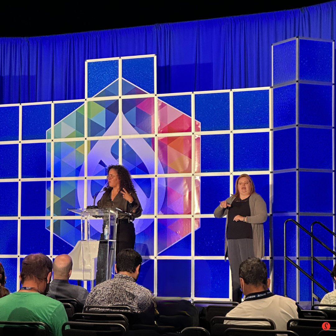 Out here, soaking up the incredible atmosphere on our Day 2 at #DrupalConPittsburgh! The highlight of the day so far was Dr. Safiya Noble’s powerful session that shed light on the impact of algorithms on society and search engine biases. 👏 What’s been yours?