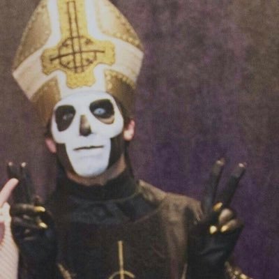 Bythorneash's tweet photo. I am totally normal about them. https://t.co/W84mZ3uiGj