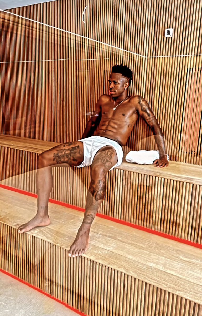 Vini Jr. (@vinijr) on Twitter photo 