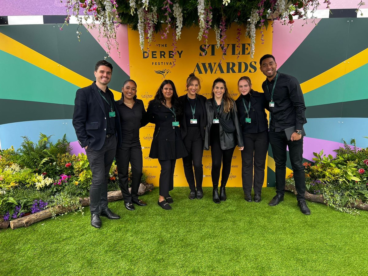We had a team at <a href="/EpsomRacecourse/">Epsom Downs Racecourse</a> supporting <a href="/TheJockeyClub/">The Jockey Club</a> at their Ladies Day event. Attendees were asked to take and submit pictures of their race day outfits for the chance to win some major prizes through #TheStyleAwards🏆Brands - contact us today: bit.ly/3MW0e8G
