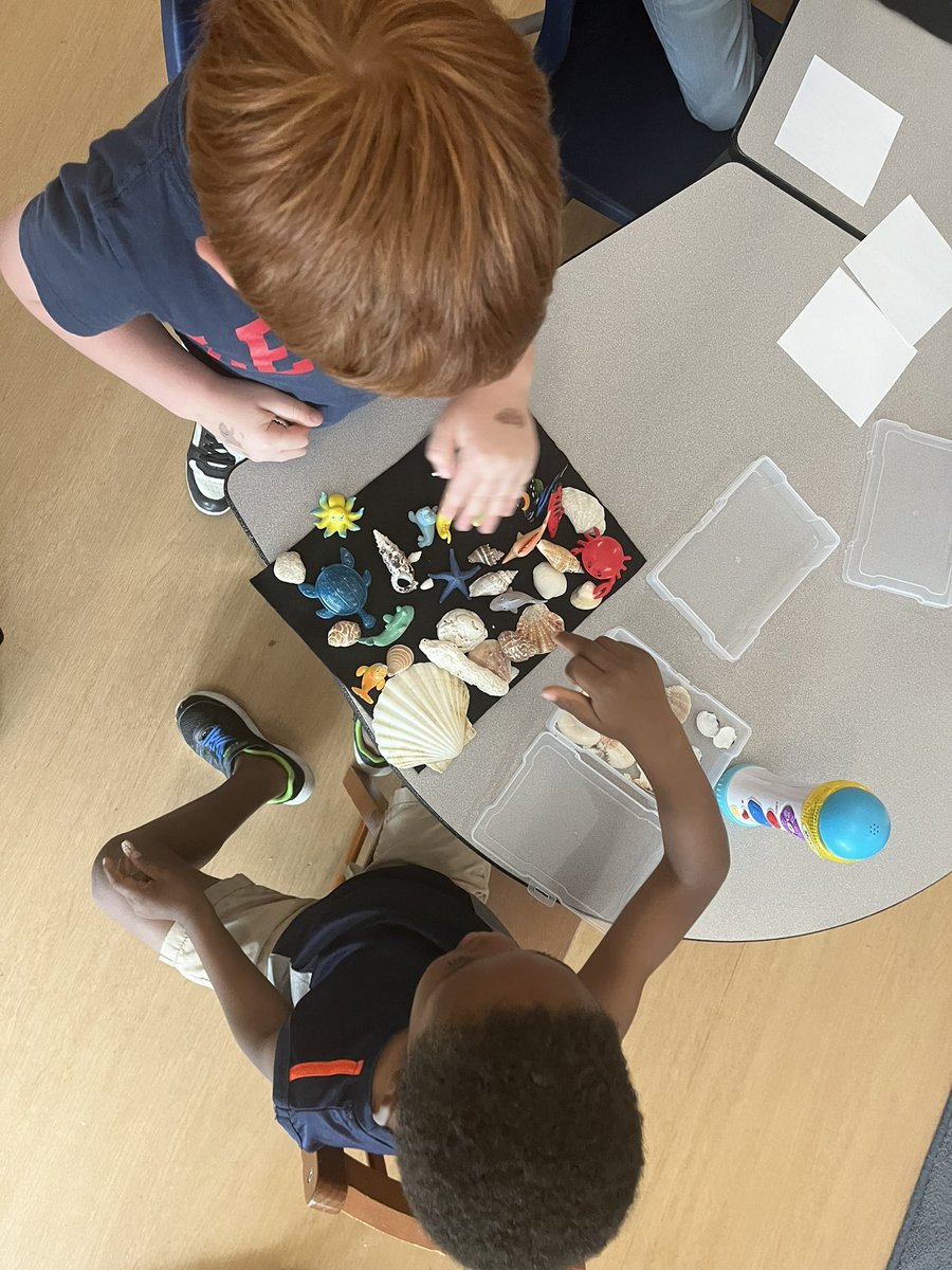 We love creating with loose parts in kindergarten! These students are working collaboratively, sharing and being VERY creative! @DesmondHDSB