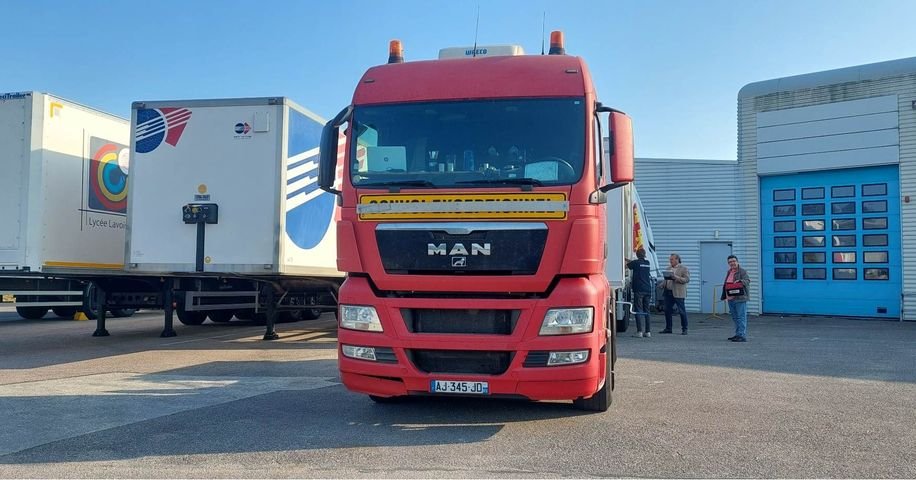 R0bertAndrew's tweet photo. Réception tôt ce matin d'un nouveau matériel pour le Bac pro CTRM...Enfin une partie du matériel seulement...La suite bientôt...
#bacpro #CTRM #regionnormandie #normandie #lycéelavoisierlehavre #lh_havre #louault https://t.co/rpYreFOzrp