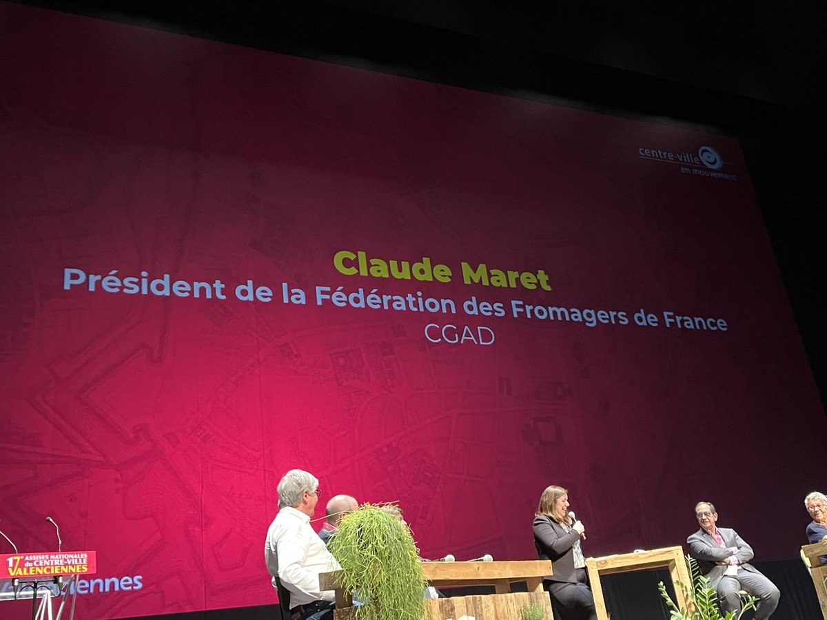 Fromagers's tweet image. Nous participons aux assises nationales du centre-ville à Valenciennes. 
Introduction avec une table ronde consacrée au savoir-faire des métiers alimentaires dans la dynamique des marchés de centre-ville. 
@MonCentreVille @CGAD_france