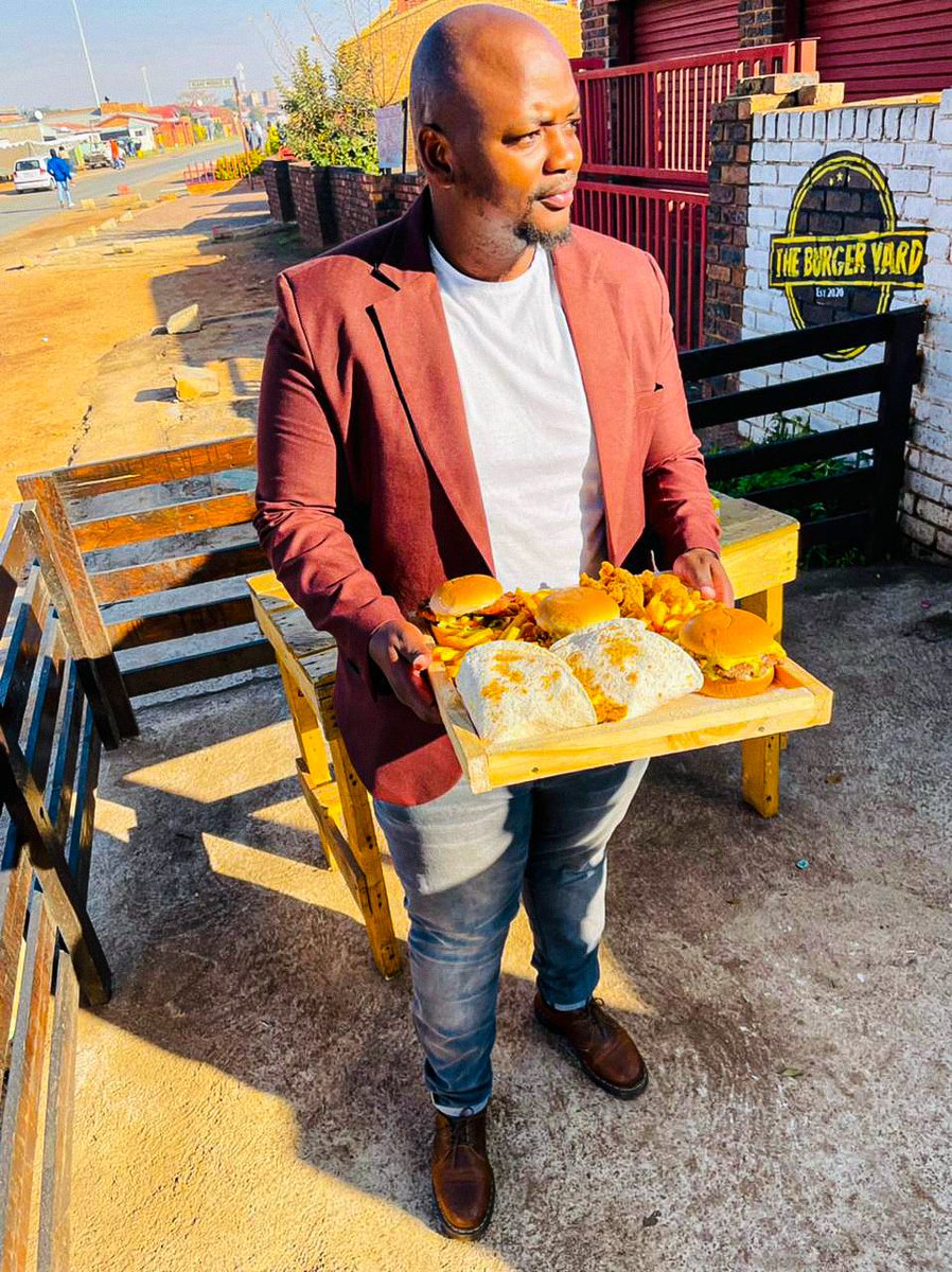 BrianM_____'s tweet image. God Bless my hustle 🙏🏽 .