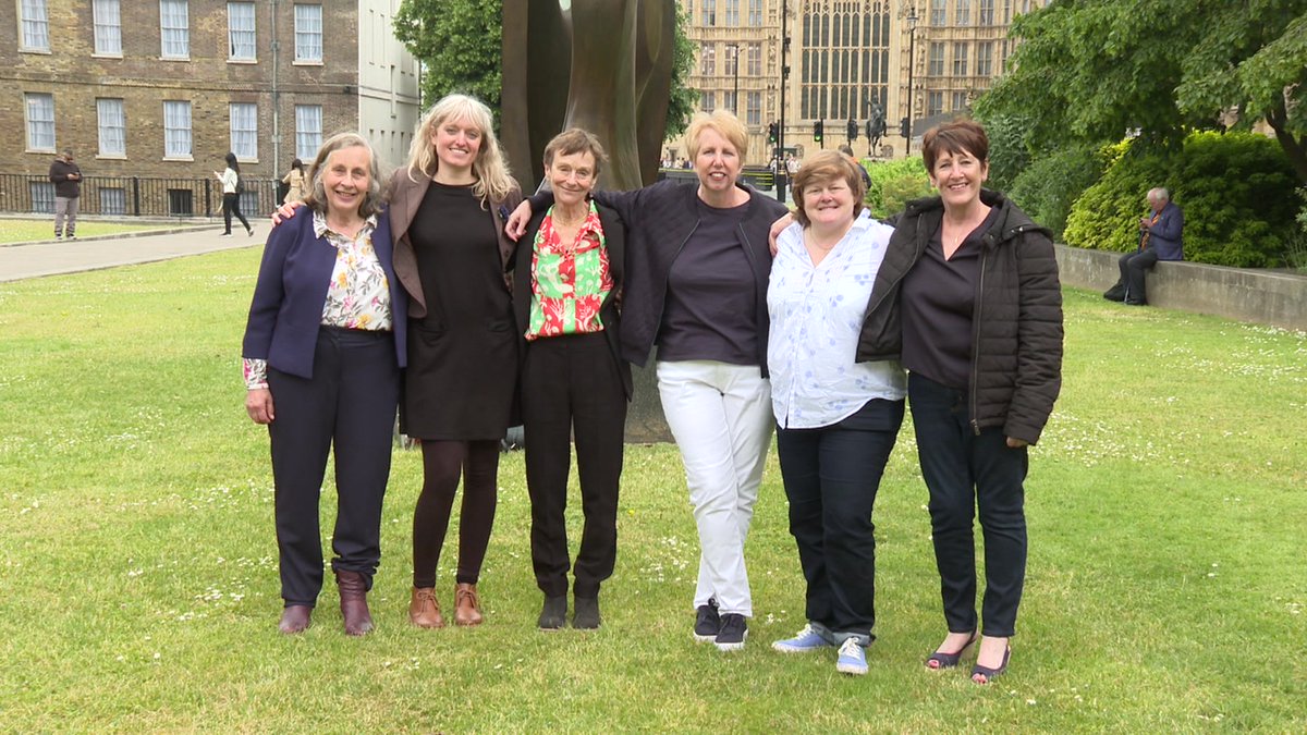 So proud to stand alongside these amazing campaigners & colleagues today as we got one step closer to a new legal right to a #CareSupporter. An emotional day - thank you to all who shared their personal story. We will get there!
#GloriasLaw @CareRightsUK