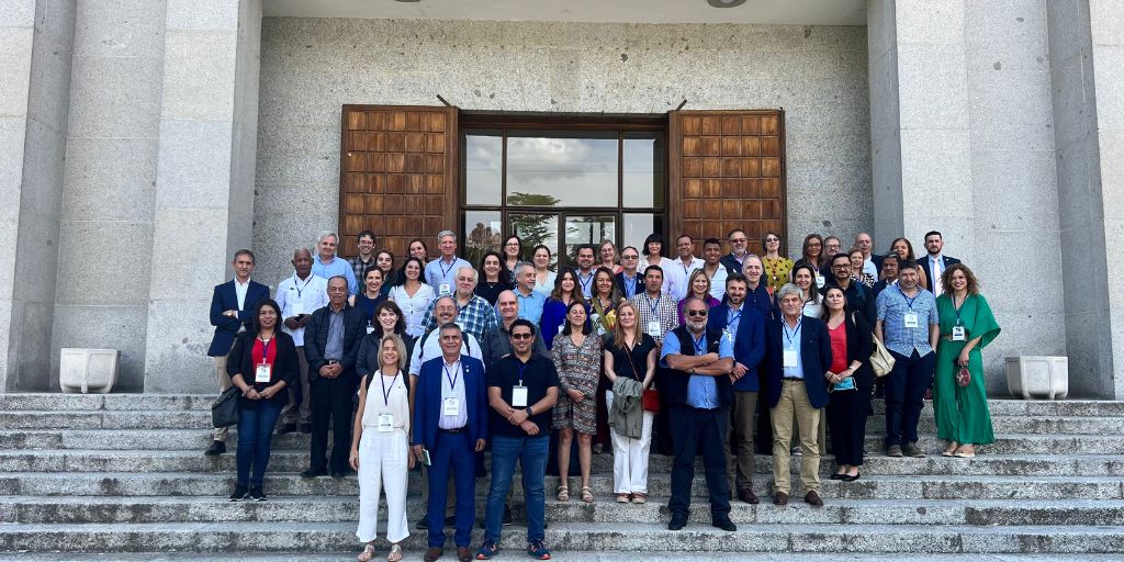 FontagroLAC's tweet photo. 📌La #SemanaDelConocimiento continuó con el traslado de los investigadores al Instituto Nacional de Investigación y Tecnología Agraria y Alimentaria (@INIA_es), integrado en la Agencia Estatal Consejo Superior de Investigaciones Científicas (@CSIC) en Madrid. https://t.co/r3oN8hJklh