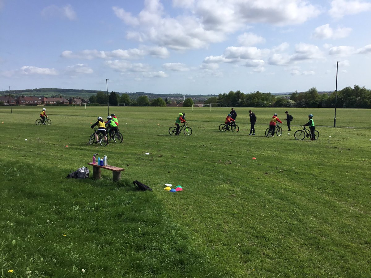 Qualitas_Meg's tweet photo. 1 Year with @QualitasSport! ⚽️🏅

A great first year with Qualitas
- Full Time Coach 
- Bike-A-Mentals Lead Coach 🚴‍♀️
- Football Scholarship Programme ⚽️
- SENsational Kids Programme 🌟

Looking forward to the future! 💪🏻 https://t.co/1WaQ4s9MAe