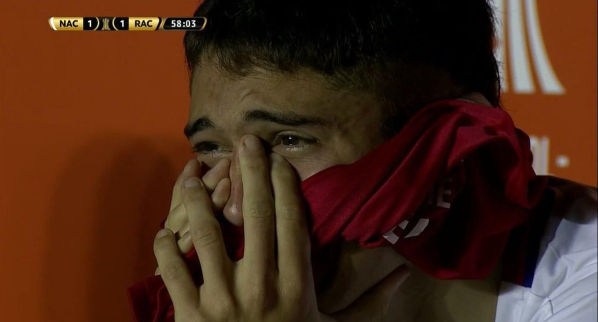 no conseguí entrada y encima mañana tengo que ver al keke jugar