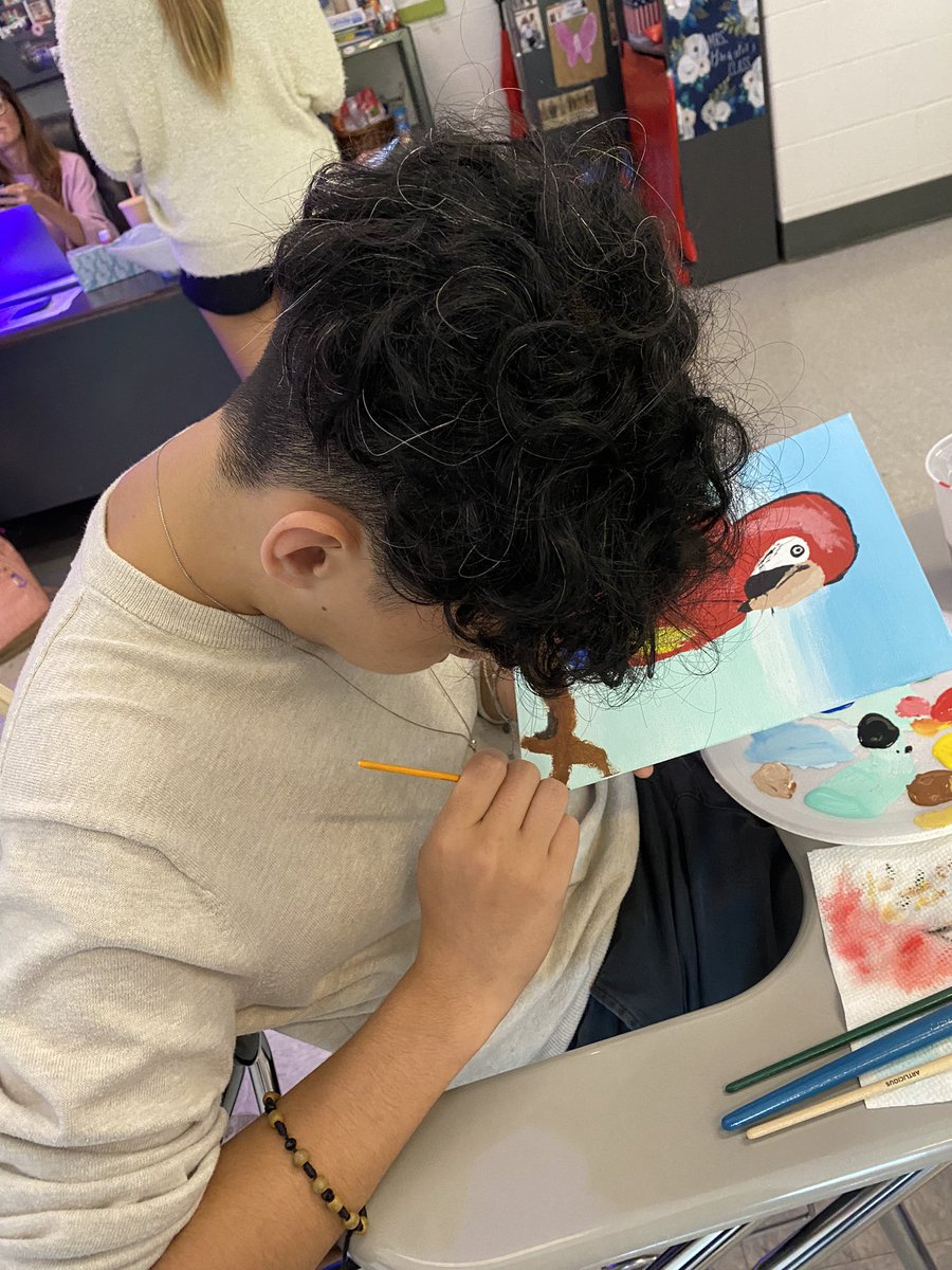 KristiCorrea's tweet photo. Loudon High school Summer Launch Program is taking our students around the world in 4 days!!! First stop- 🇧🇷 Brazil “Painting with a twist” https://t.co/0BSCSem8ms